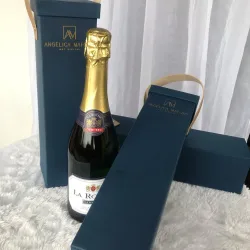 caixa com alça para vinho